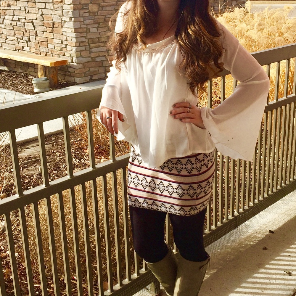 Aztec mini skirt